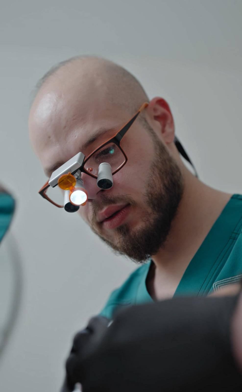 علاج عصب الأسنان